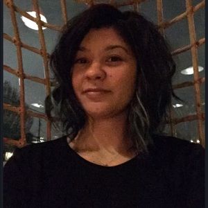 Meet your Posher, Yvette